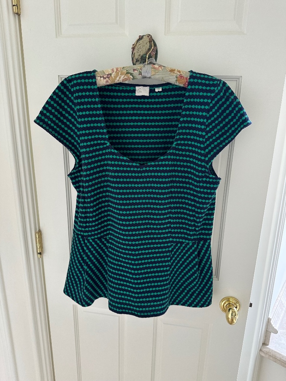 ANTHROPOLOGIE IMPORT (9MIS $ CL) Green/Navy Print Top (XL) NWOT
